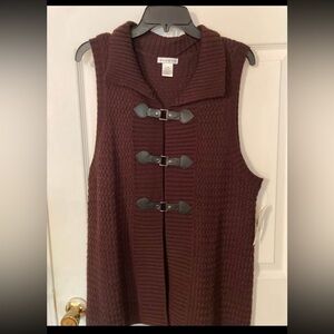 Hannah Brown Sleeveless Knit Vest Sz L NWT